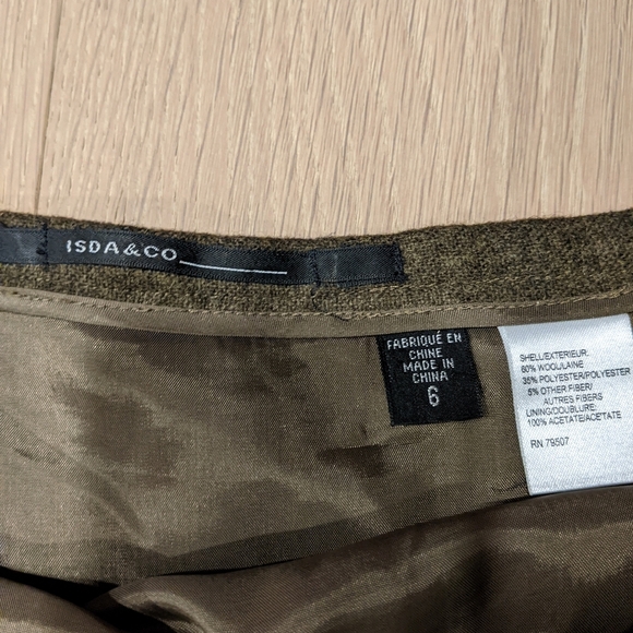 Beautiful Wool midi skirt - Picture 7 of 8